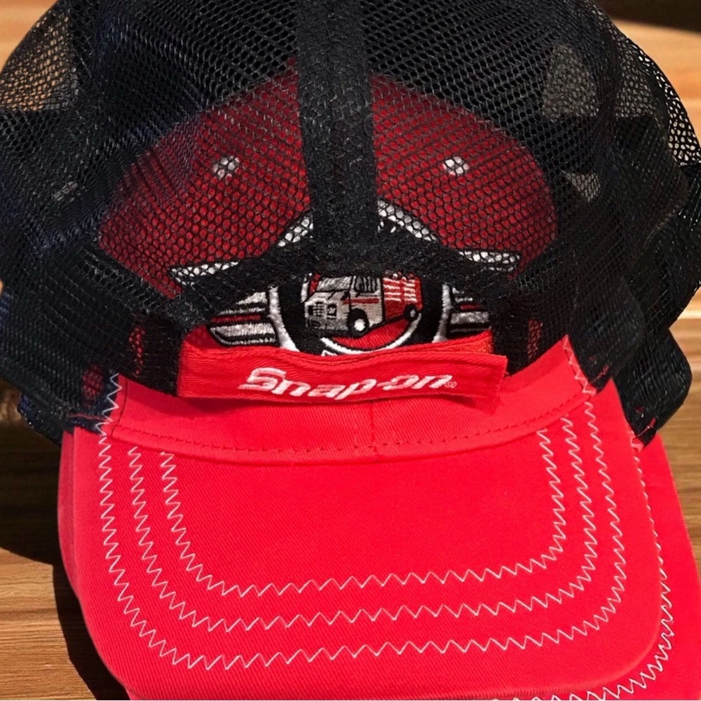 4 New Snap on Tools Rock & Roll Cab Express Red Black Trucker Hat Cap‎ Topstitch - Picture 3 of 4